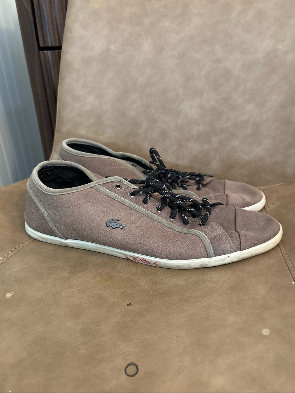 Lacoste taupe brown lace up shoes sneakers size 13